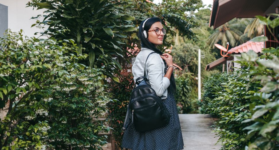 bulk backpack manufacturers