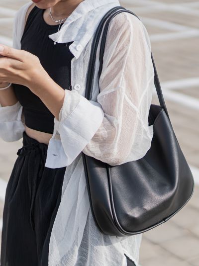 shoulder bags suppliers