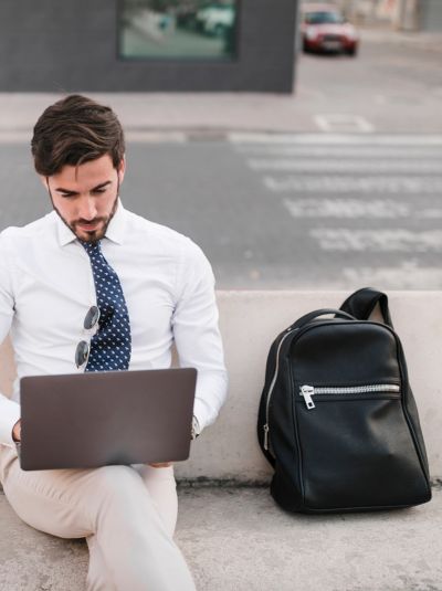 laptop backpack suppliers