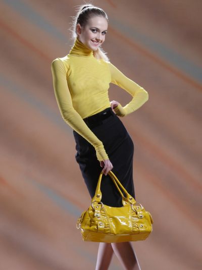 fashionable handbags supplier